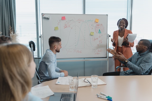 Why Most Software Buyers Warm Up to Cold Pitches