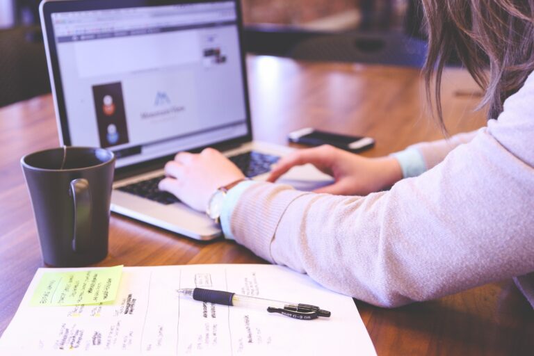 B2B Marketers Can Avoid the Bane of Boring Content